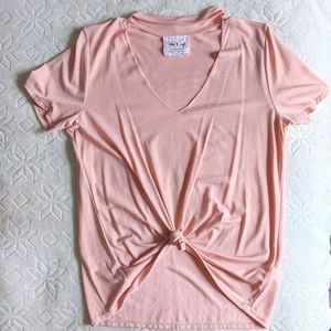 Sadie & Sage Choker T-shirt